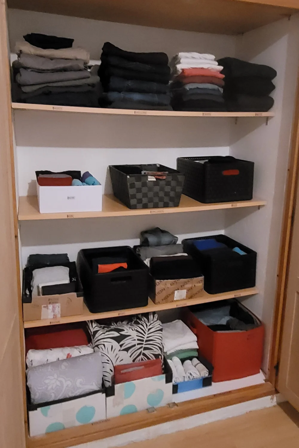 Armoire après rangement